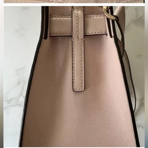 NWT Michael Kors Rayne satchel Elegant blush Pink Handbag w feet. New never used - Picture 4 of 12